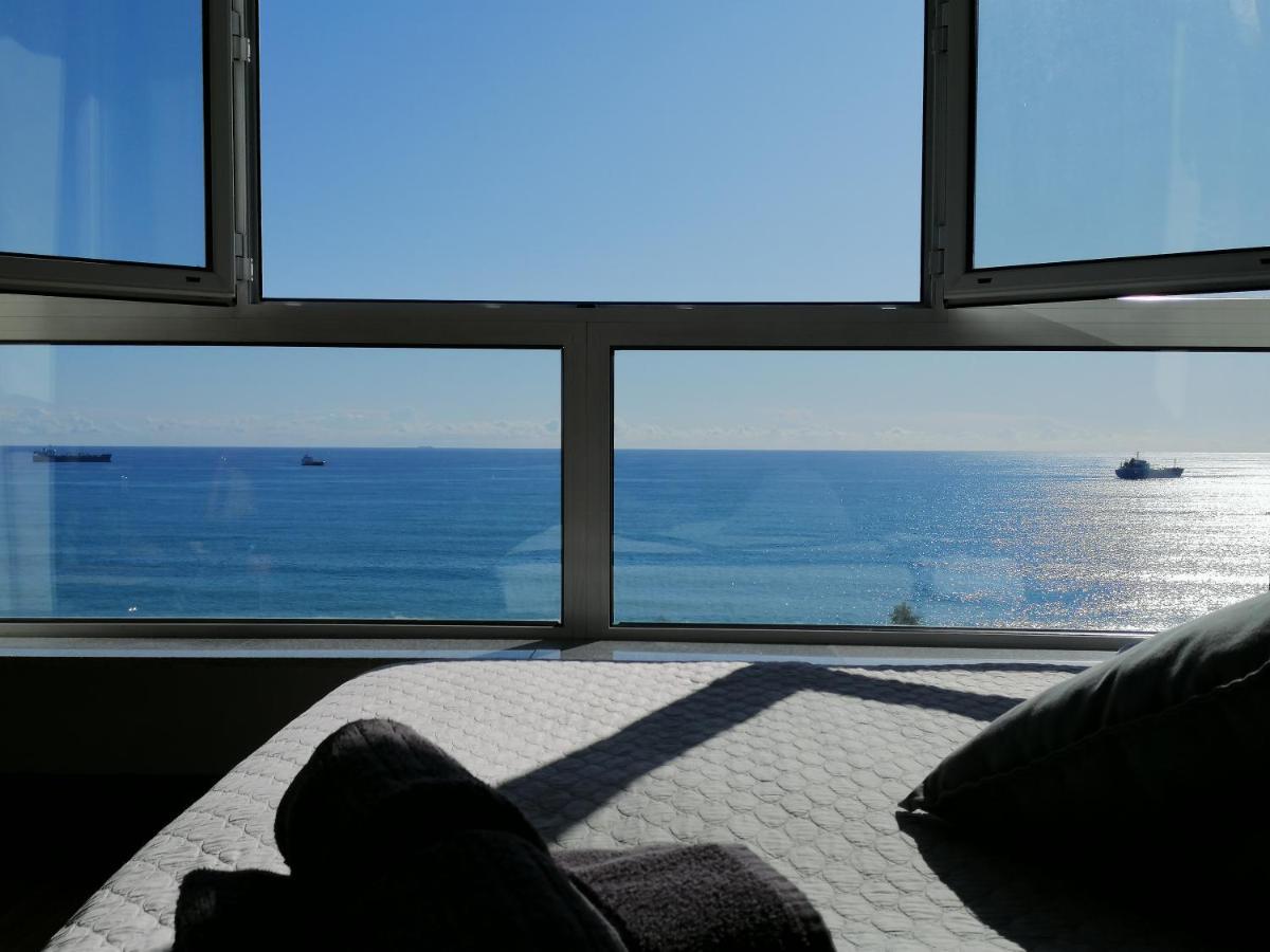 A City-Center Seaview Penthouse At Oceanic Limassol Luaran gambar