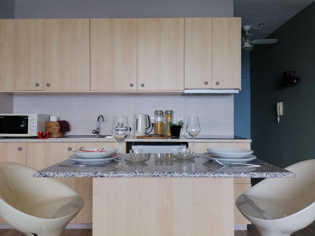 A City-Center Seaview Penthouse At Oceanic Limassol Luaran gambar