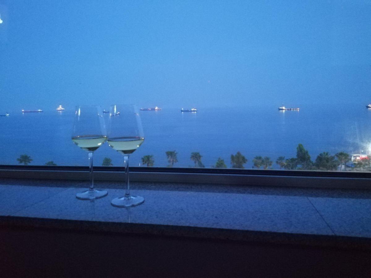 A City-Center Seaview Penthouse At Oceanic Limassol Luaran gambar