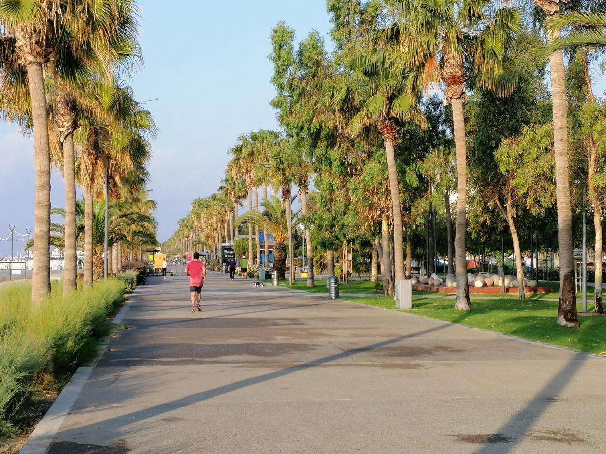 A City-Center Seaview Penthouse At Oceanic Limassol Luaran gambar