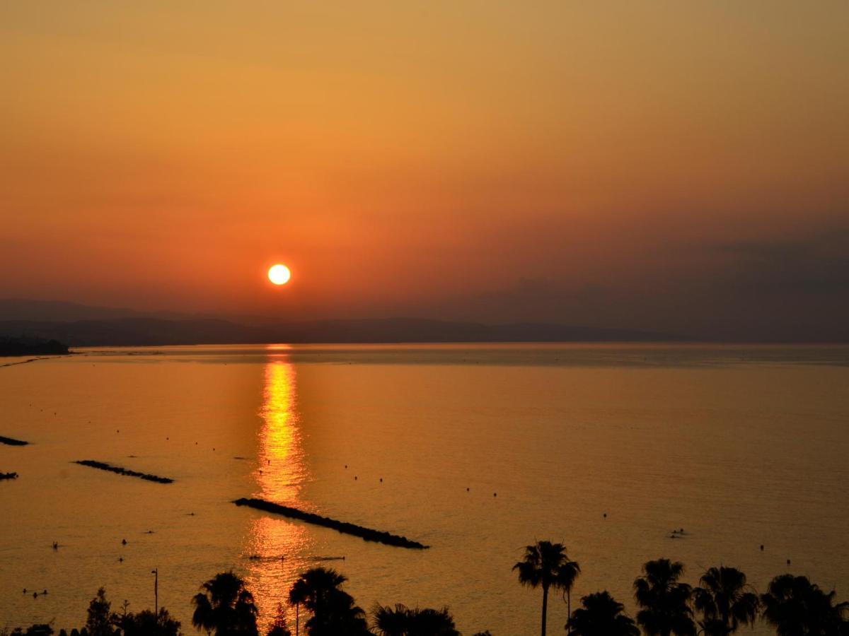 A City-Center Seaview Penthouse At Oceanic Limassol Luaran gambar