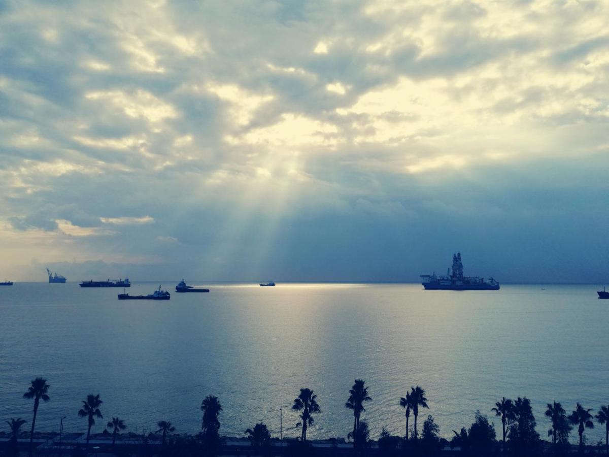 A City-Center Seaview Penthouse At Oceanic Limassol Luaran gambar