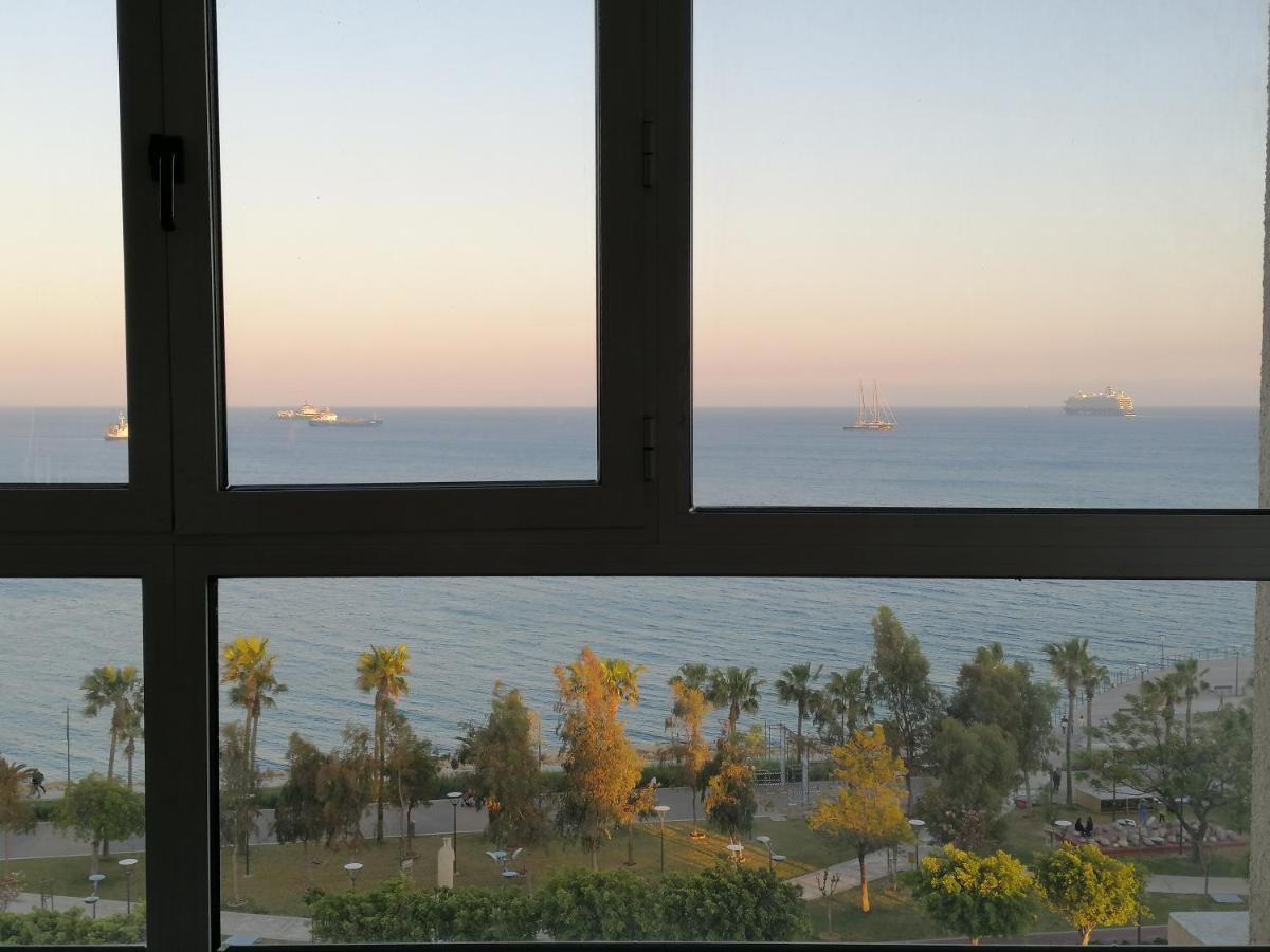 A City-Center Seaview Penthouse At Oceanic Limassol Luaran gambar